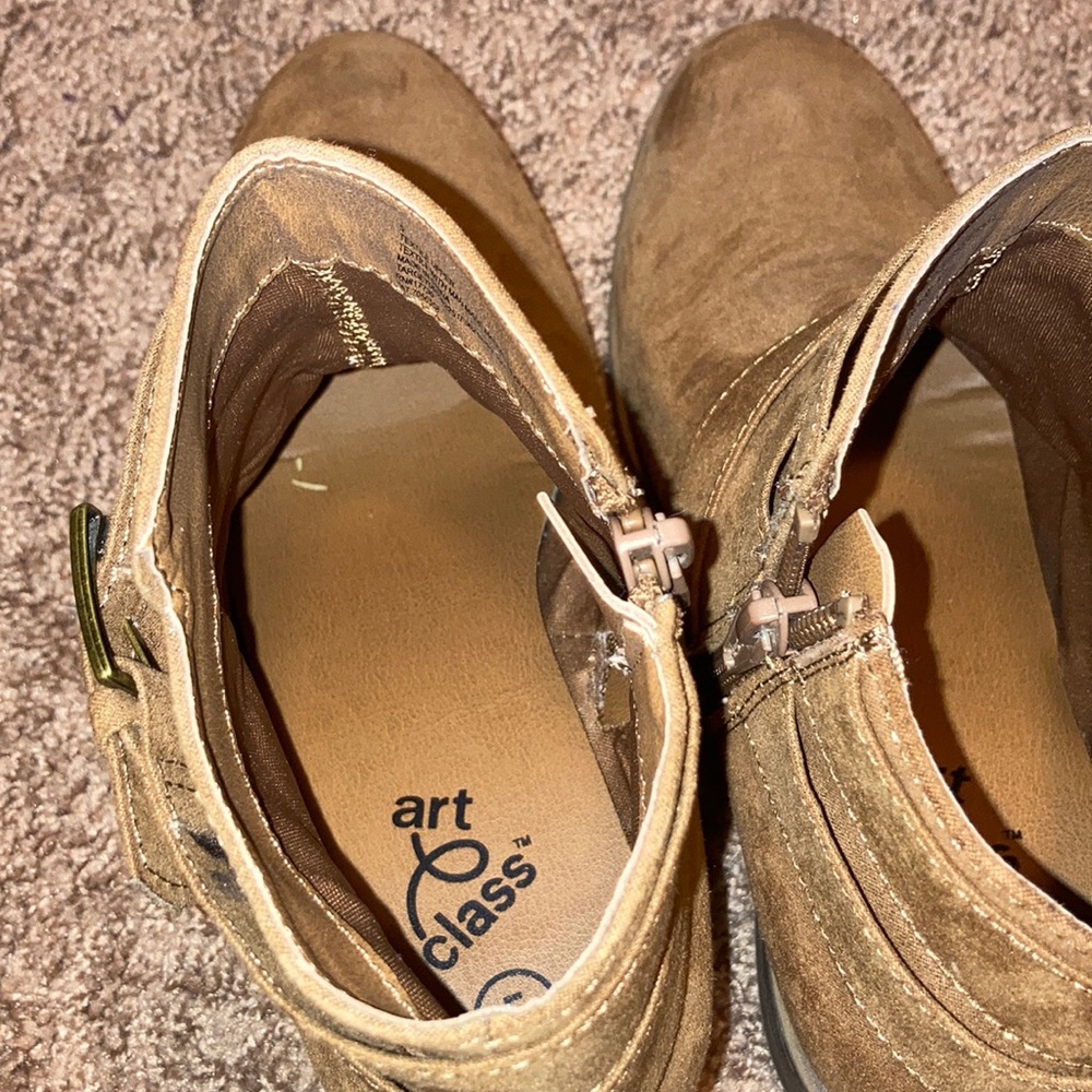boots - Picture 6 of 6
